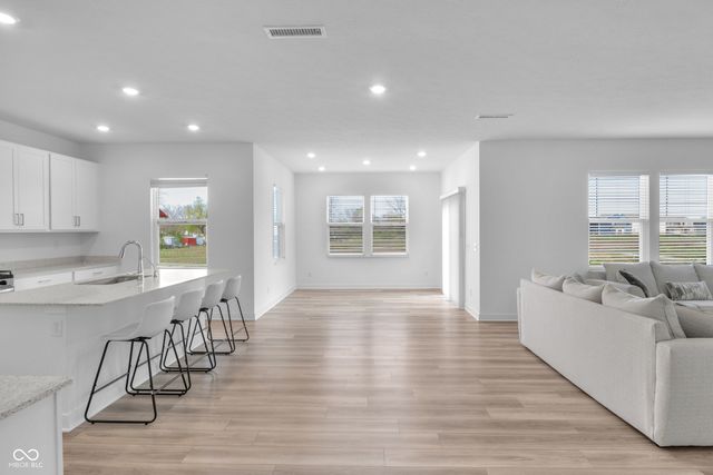 17344 Hanningfield Way, Westfield, IN 46074