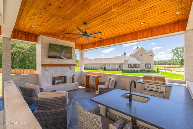 609 Big Valley Loop, Flowood, MS 39232