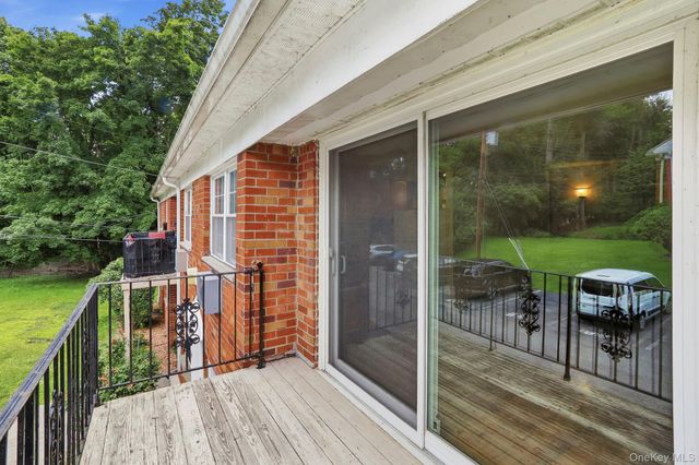 8 Colonial Road 36, Beacon, NY 12508