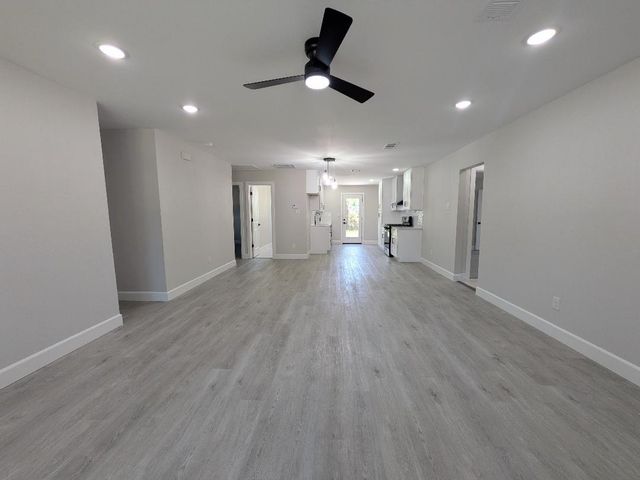 5752 Shipp Drive, Watauga, TX 76148