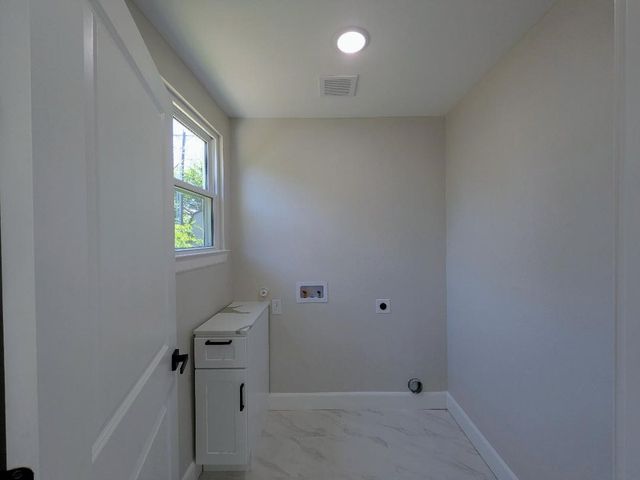 5752 Shipp Drive, Watauga, TX 76148
