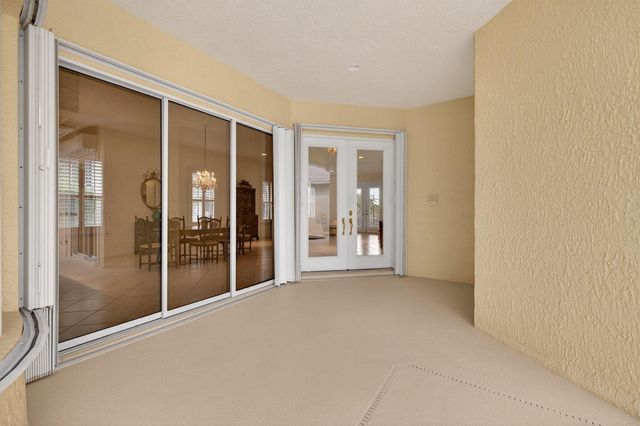 3305 Caracal Drive, Fort Pierce, FL 34949