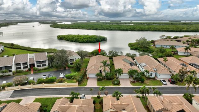 3305 Caracal Drive, Fort Pierce, FL 34949