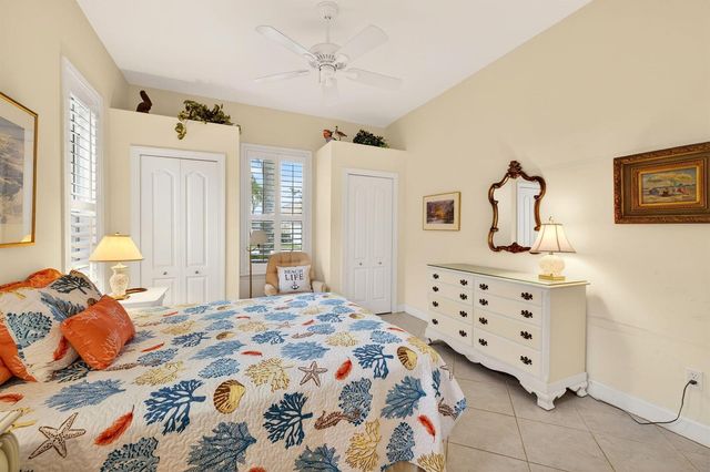 3305 Caracal Drive, Fort Pierce, FL 34949