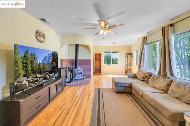 11150 Golf Links Rd, Jamestown, CA 95327