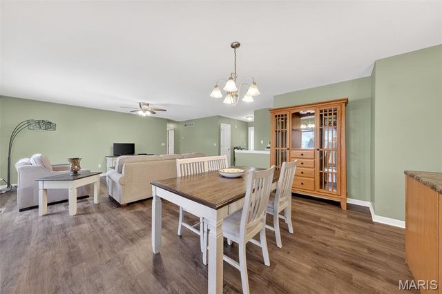 420 Paddington Court, Troy, MO 63379