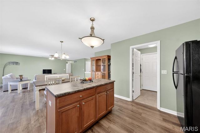 420 Paddington Court, Troy, MO 63379