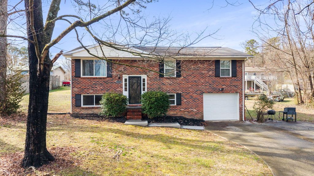 2234 Basswood Place SE, Cleveland, TN 37323