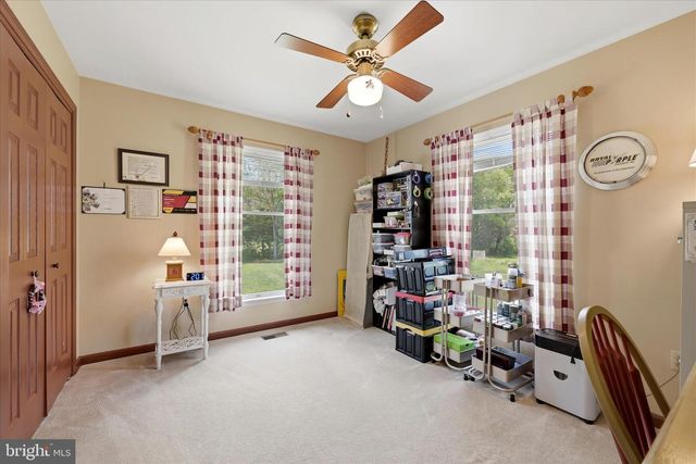 16335 BACK RD, Strasburg, VA 22657