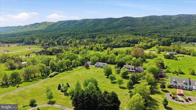 16335 BACK RD, Strasburg, VA 22657