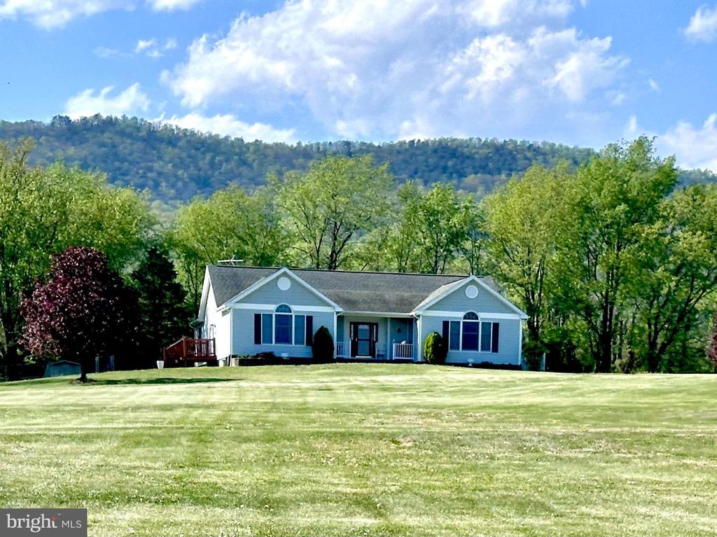 16335 BACK RD, Strasburg, VA 22657