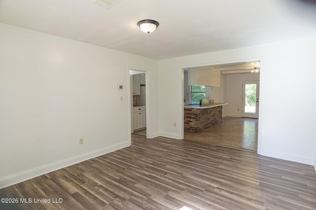 430 Boehle Street, Pearl, MS 39208