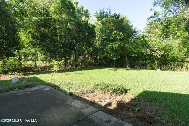 430 Boehle Street, Pearl, MS 39208