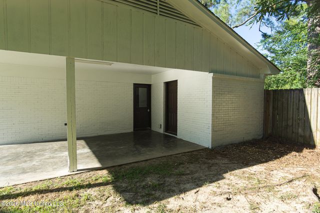 430 Boehle Street, Pearl, MS 39208