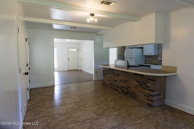 430 Boehle Street, Pearl, MS 39208
