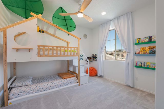 6806 Sydney Drive NE, Rio Rancho, NM 87144