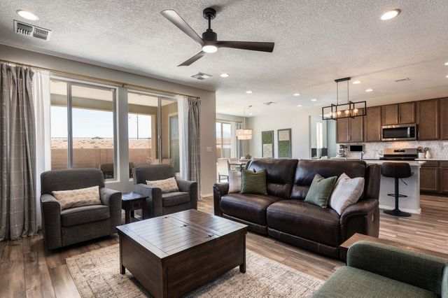 6806 Sydney Drive NE, Rio Rancho, NM 87144