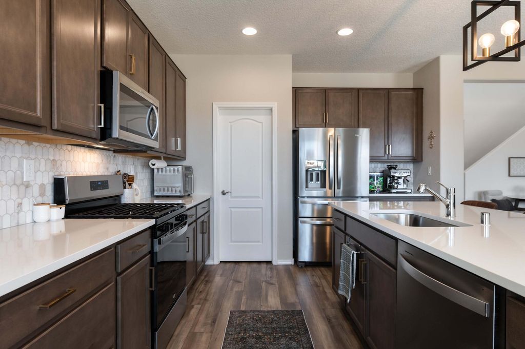 Image 15 of property listing at 6806 Sydney Drive NE, Rio Rancho, NM 87144