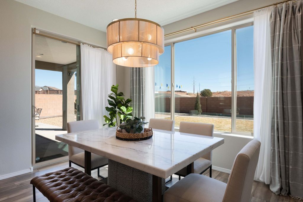 Image 17 of property listing at 6806 Sydney Drive NE, Rio Rancho, NM 87144