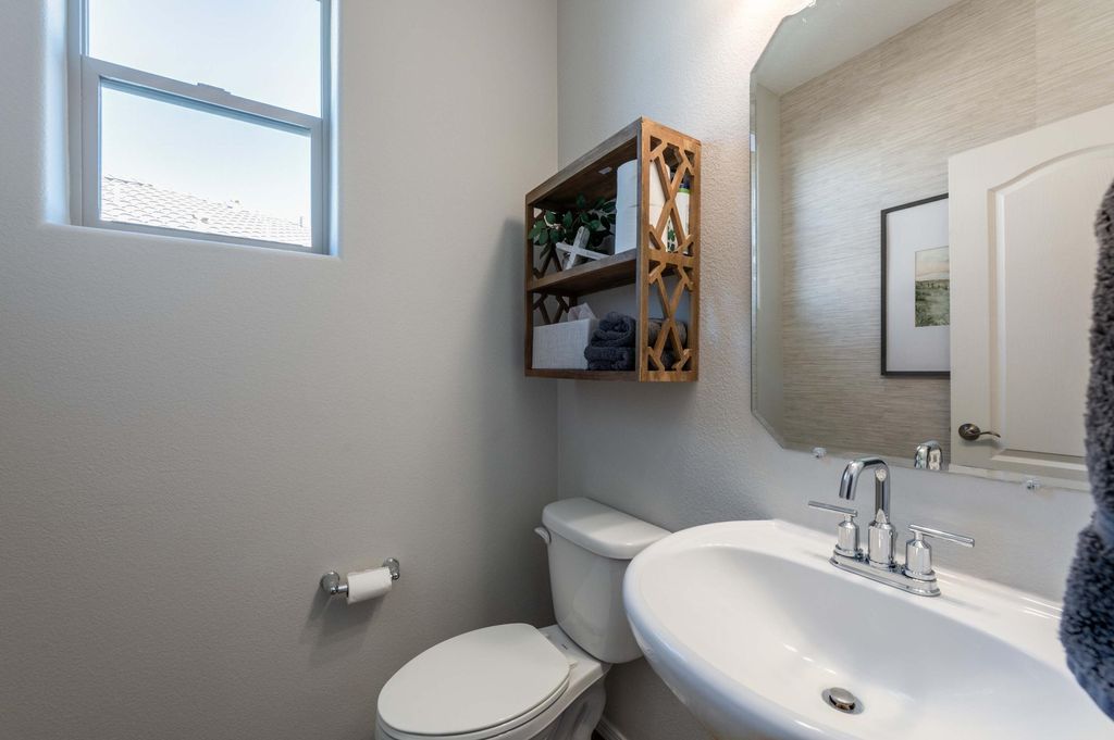 Image 20 of property listing at 6806 Sydney Drive NE, Rio Rancho, NM 87144