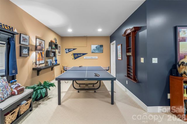 483 Cross Creek Drive 26, Marion, NC 28752
