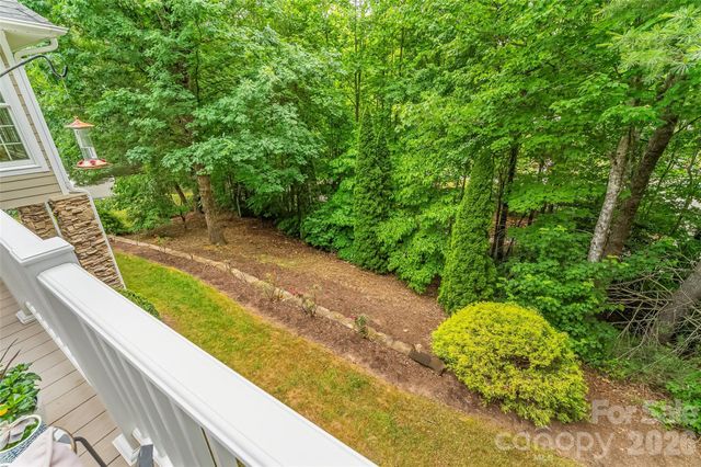 483 Cross Creek Drive 26, Marion, NC 28752
