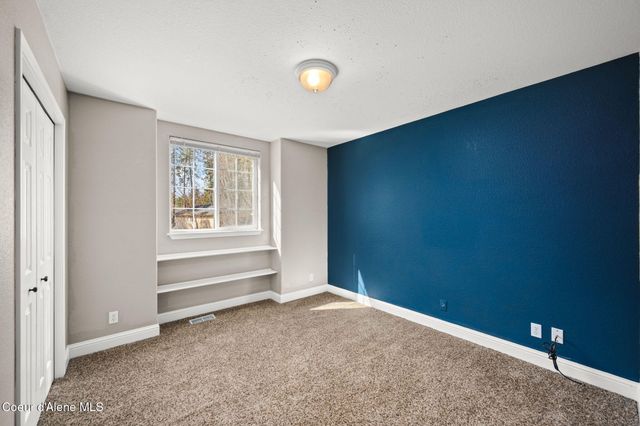 5177 E Shore CV, Post Falls, ID 83854