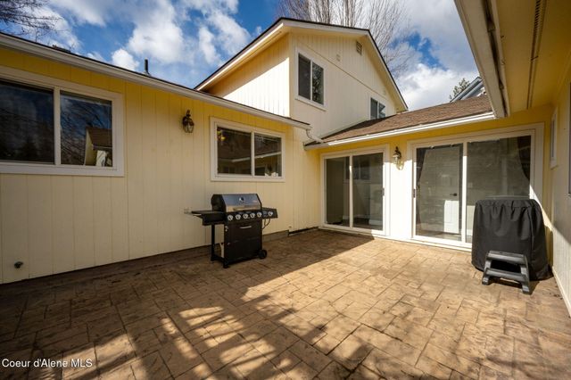 5177 E Shore CV, Post Falls, ID 83854