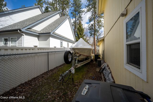 5177 E Shore CV, Post Falls, ID 83854