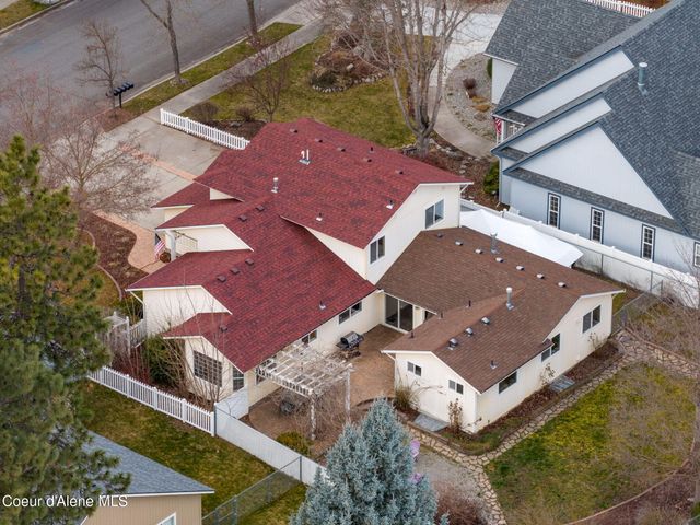 5177 E Shore CV, Post Falls, ID 83854