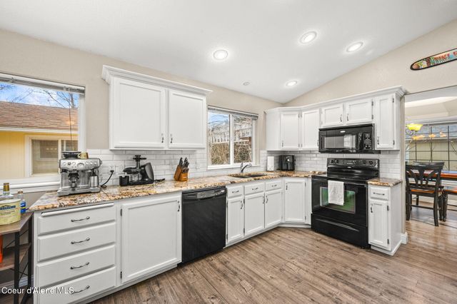 5177 E Shore CV, Post Falls, ID 83854