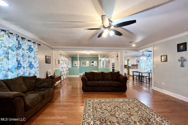 29129 J P Ladner Road, Pass Christian, MS 39571