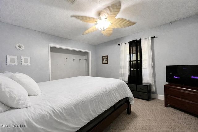 29129 J P Ladner Road, Pass Christian, MS 39571