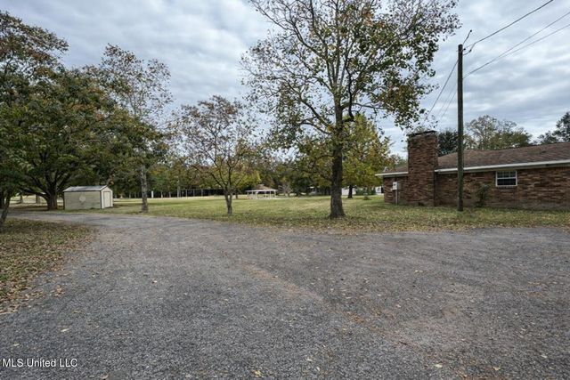 29129 J P Ladner Road, Pass Christian, MS 39571