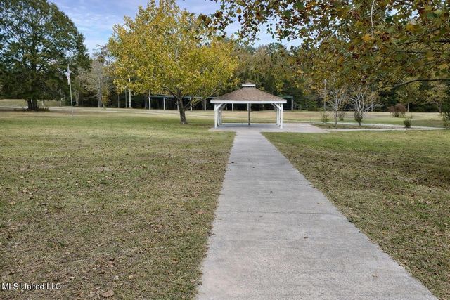 29129 J P Ladner Road, Pass Christian, MS 39571