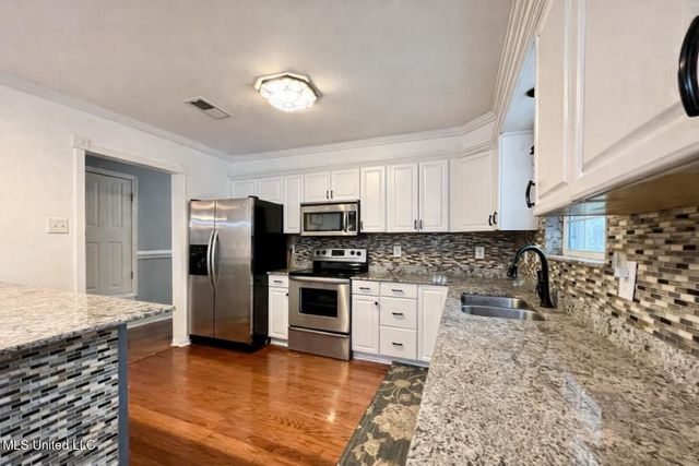 29129 J P Ladner Road, Pass Christian, MS 39571