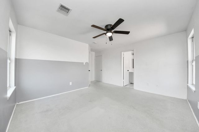 10217 Teneha Drive A, Houston, TX 77033