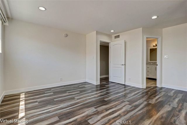 7924 Woodman Avenue 22, Panorama City, CA 91402