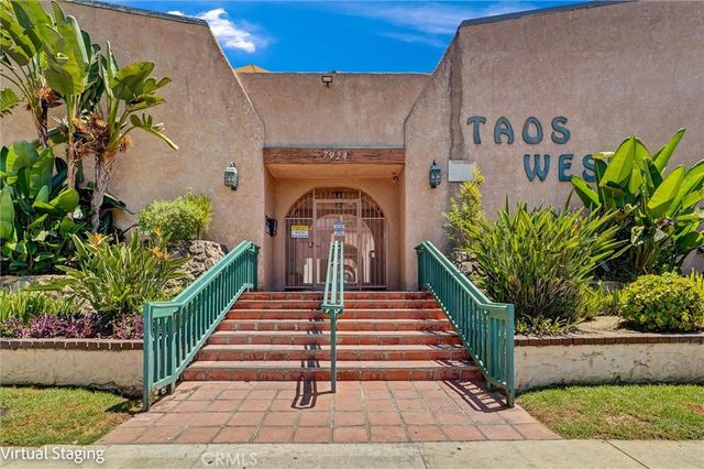 7924 Woodman Avenue 22, Panorama City, CA 91402