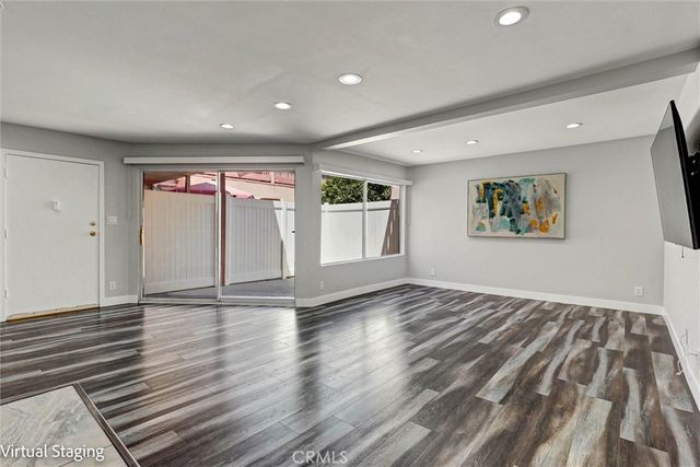 7924 Woodman Avenue 22, Panorama City, CA 91402