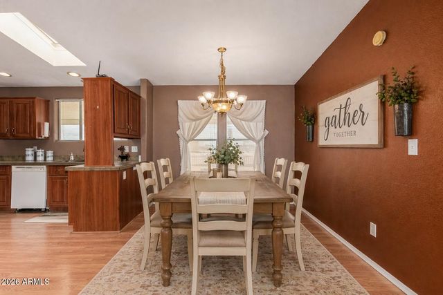 23851 W TETHER Trail, Wittmann, AZ 85361