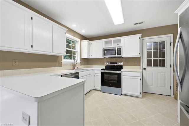 113 Culler Way, King, NC 27021