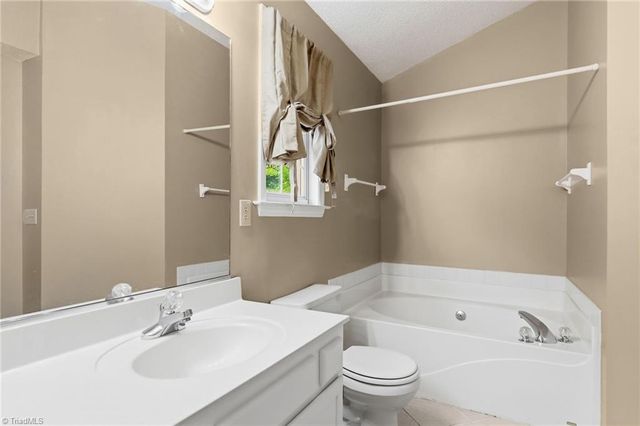 113 Culler Way, King, NC 27021