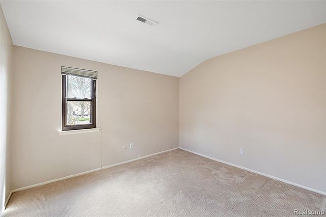 2905 Moon Lake Drive, West Bloomfield, MI 48323