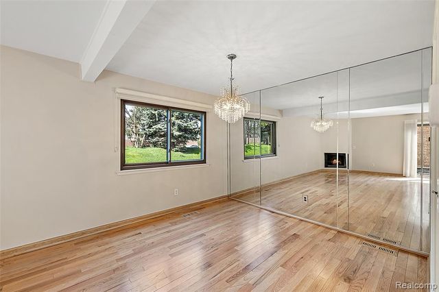 2905 Moon Lake Drive, West Bloomfield, MI 48323