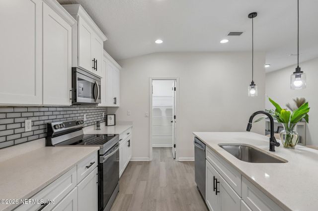 1068 CLAY Street, Fleming Island, FL 32003