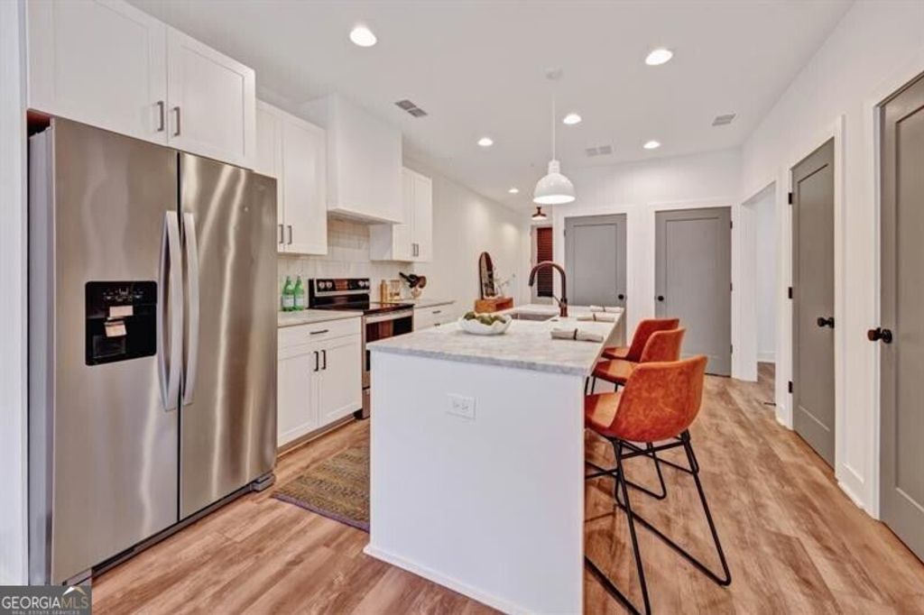 14 Becker Place NW, Atlanta, GA 30307 — photo 5