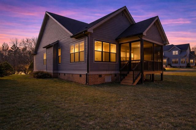 9463 Silver Stone Lane, Ooltewah, TN 37363