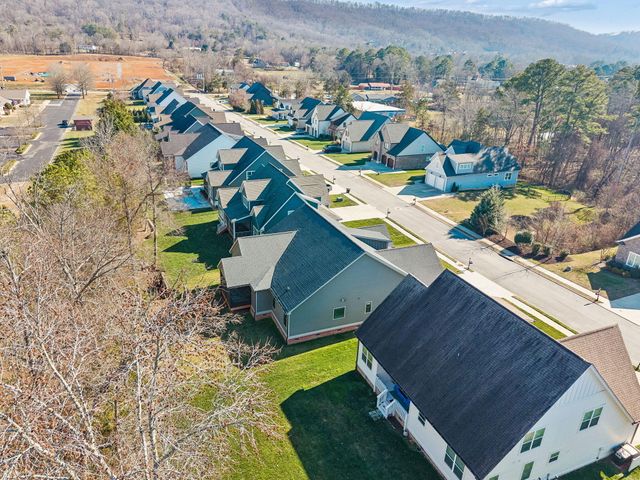 9463 Silver Stone Lane, Ooltewah, TN 37363