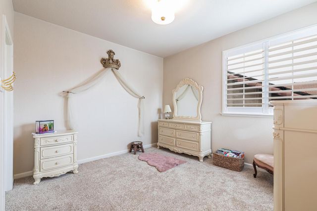 2170 W Beechwood Avenue, Fresno, CA 93711